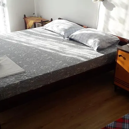 Konukevi Mira